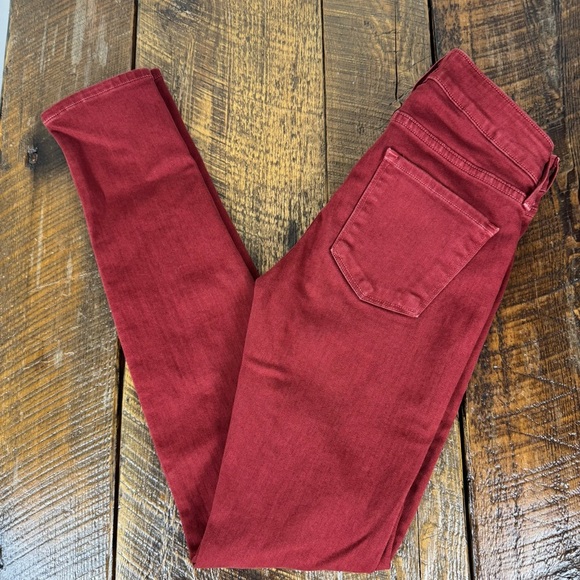 Vince Women’s Skinny Jeans Red Size 26 Mid-Rise Stretch Denim Pants - Picture 8 of 9